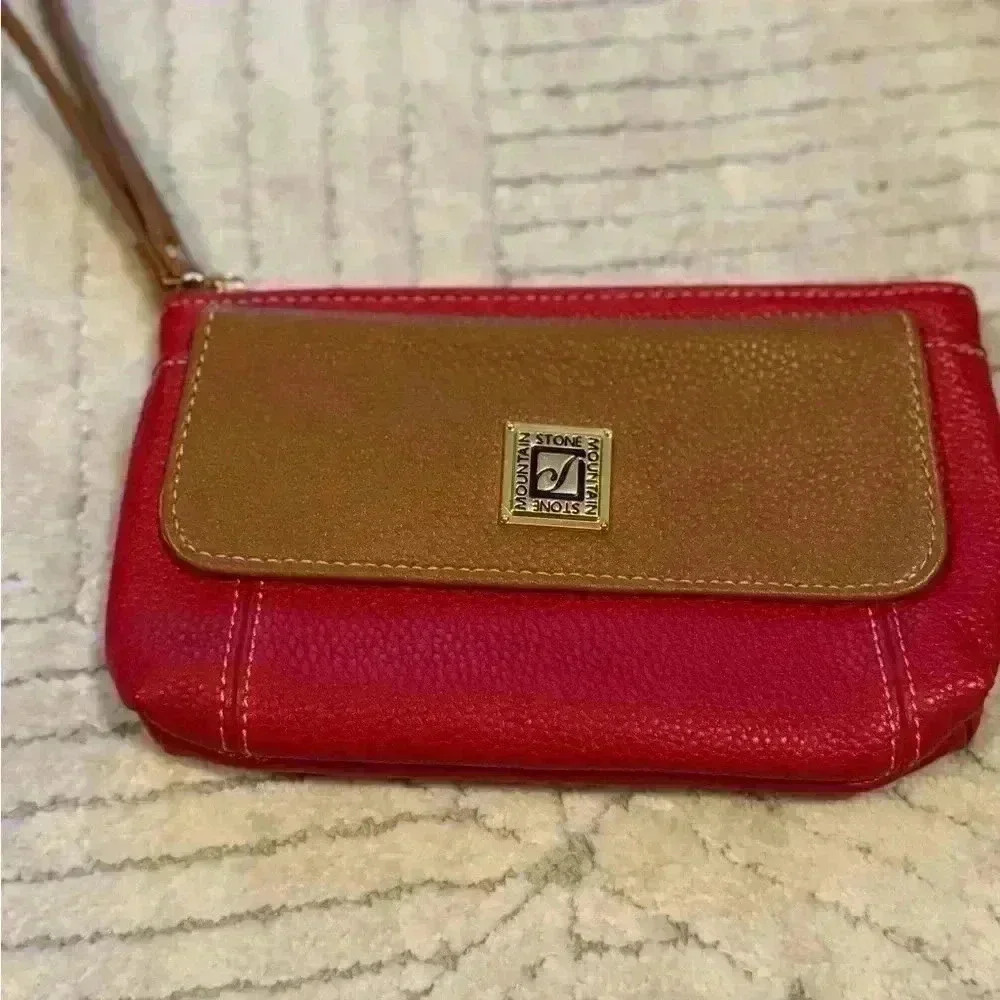 Stone Mountain small red leather wristlet